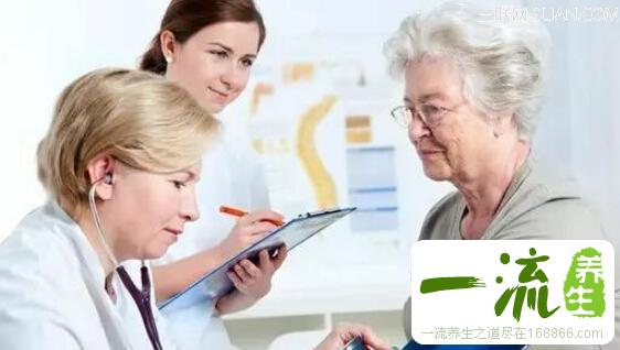 白发千万不能再染了，太恐怖了！