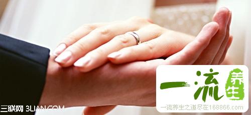 提示男人肾虚的指甲形态