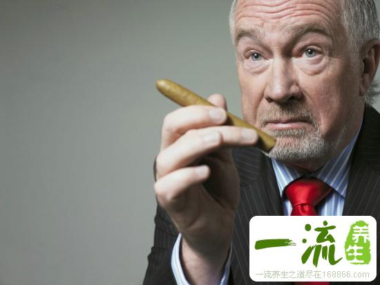 老年人便秘怎么办？预防老年人便秘的方法