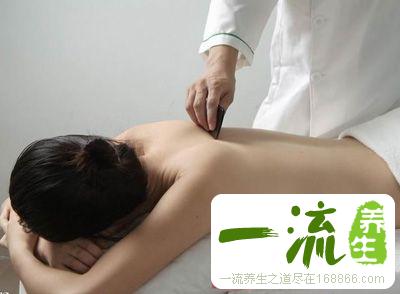 刮痧的方法 有益身体健康的刮痧方法