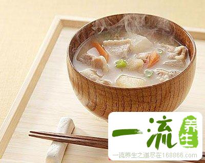手脚怕冷中医按摩来解决