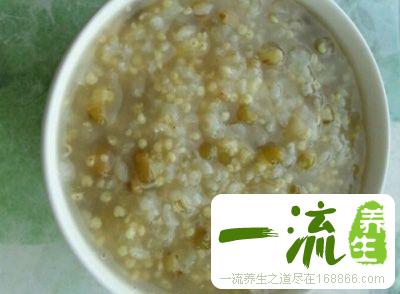 薏米绿豆粥的功效 喝它可以降血压血糖