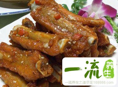 秘制蒜香排骨 鲜香排骨激发您的食欲