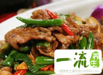 青椒炒肉片 香辣小炒肉在家就能做