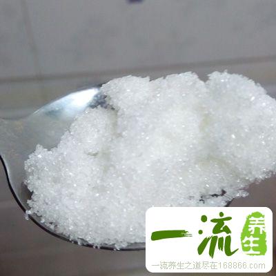 草莓蛋糕的做法 松软的草莓蛋糕味道棒