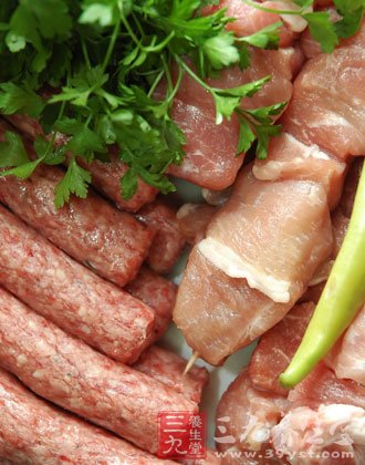 羊肉抓饭是这样做的