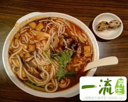 酸辣土豆粉的做法