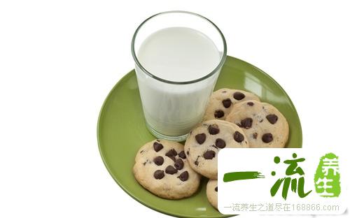 牛奶曲奇饼干的做法