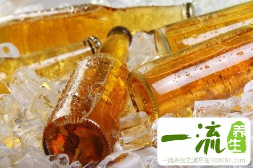 男人喝啤酒须注意八大禁忌