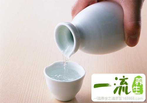 喝白酒的好处和坏处