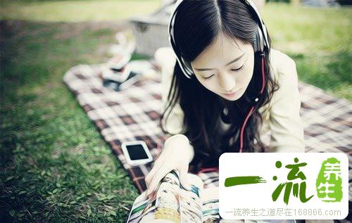 单身女人最诱惑男人的9种行为