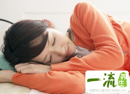10个坏习惯加速乳房衰老