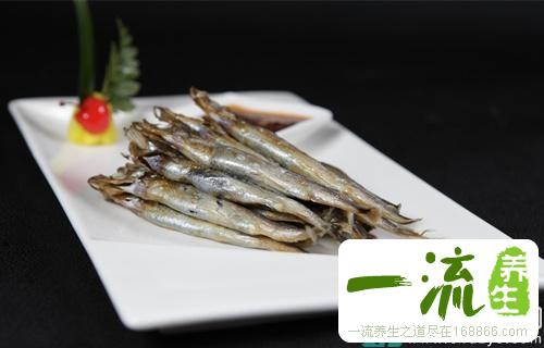 皮肤过敏能吃多春鱼吗