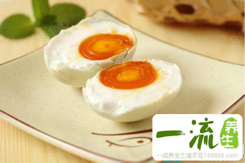 秘能吃咸蛋吗