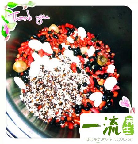 教你做冬日最佳甜品——黑五类八宝粥