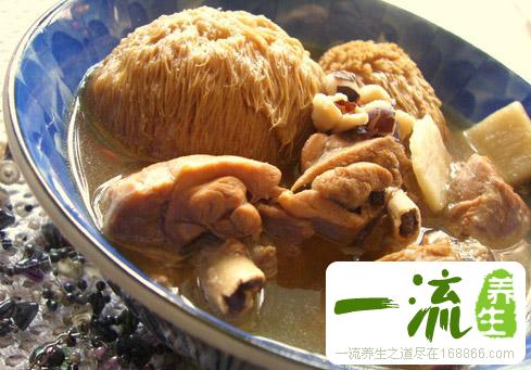 猴头菇的家常做法 猴头菇炖鸡汤做法