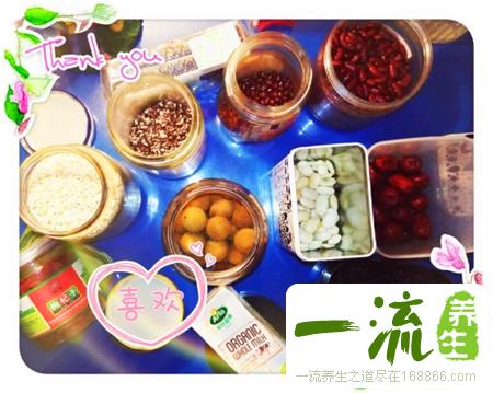 教你做冬日最佳甜品——黑五类八宝粥
