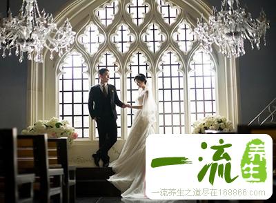 妻子离开后丈母娘帮助我做这事