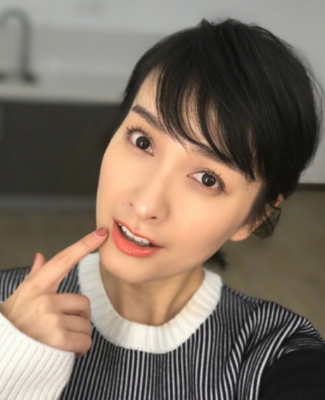 吴昕口红是什么牌子颜色 吴昕同款口红色号试色