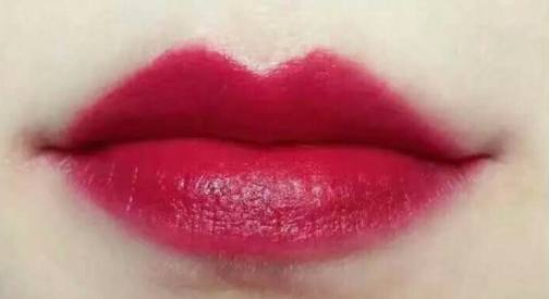 欧莱雅唇釉407是什么颜色 欧莱雅唇釉407和401哪个好看
