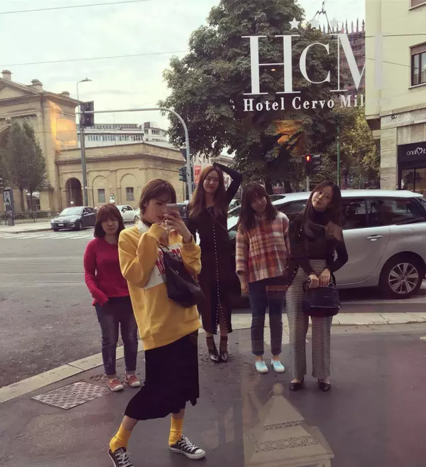 袜子怎么搭配好看 袜子什么牌子好