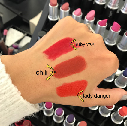 mac chili和ruby woo的味道一样吗 chili小辣椒和rw复古红试色