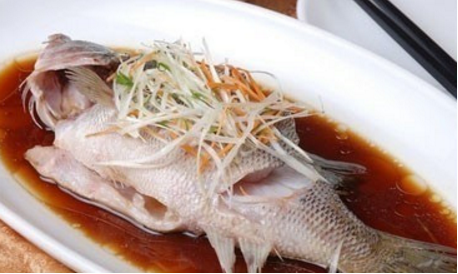 八个月宝宝吃什么好 八个月宝宝营养食谱