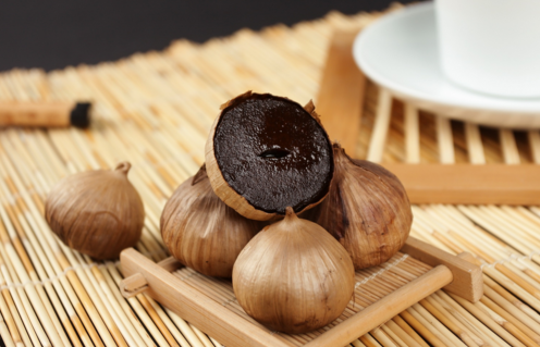 黑蒜是什么东西 黑蒜的功效与作用