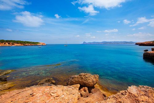 蓝色大海的传说在哪拍摄的 取景西班牙海滩旅游好去处