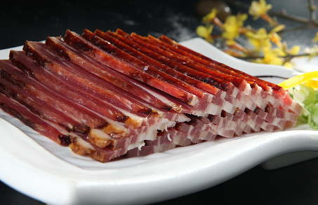 腊肉可以放冰箱冷冻吗 腊肉在冰箱能放多久