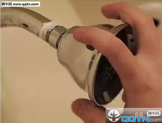 愚人节怎么整男朋友 愚人节防整攻略